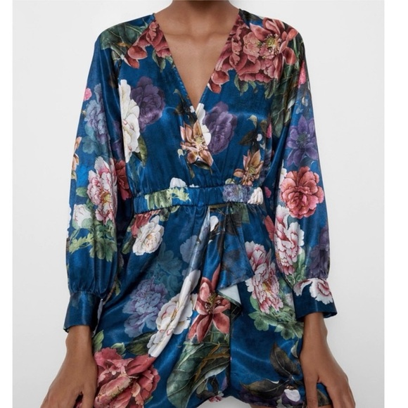 ZARA SHORT PRINTED JUMPSUIT PLAYSUIT BLUE FLORAL TROPICAL RUFFLE Large - Picture 3 of 7
